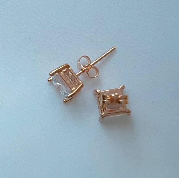 18k Rose Gold Diamond Cz Princess Cut Earrings - Picture 3 of 4